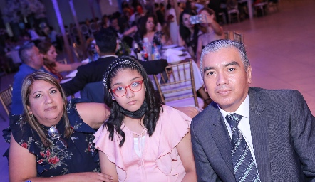  Gaby, Fátima del Rosario Lozano y Marco Antonio Lozano.