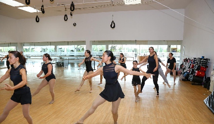  Presentación Le Ballet Odeon.
