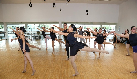  Presentación Le Ballet Odeon.