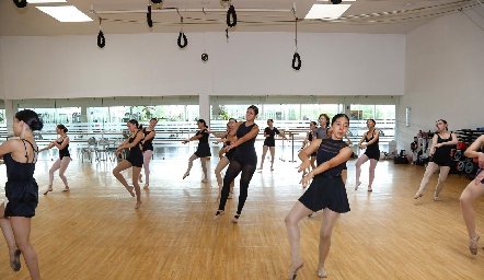  Presentación Le Ballet Odeon.