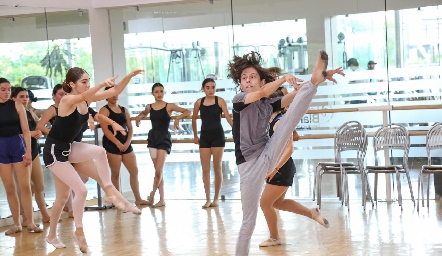  Presentación Le Ballet Odeon.