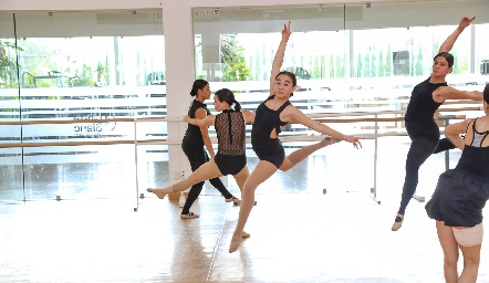 Presentación Le Ballet Odeon.