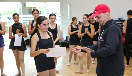  Entrega de diploma.
