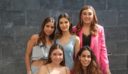  Rocío de la Vega, Isabel Pérez, Ana Gabriela Motilla, Paulina Estrada y Alejandra Martínez.