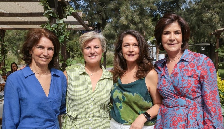  Claudia Canales, María José de Beascoa, Martha López y Coco Mendizábal.