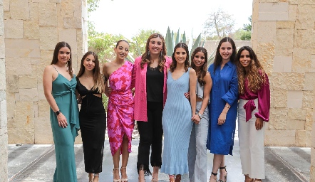  Paulina Estrada, Alexa Payán, Estefanía Leija, Ana Gabriela Motilla, Rocío de la Vega, Isabel Pérez, Renata Castillo y Alejandra Martínez.