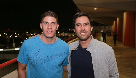  Mauricio Arévalo y Alejandro González.