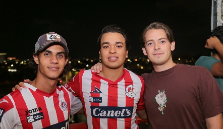  Diego Medina, Manuel Flores y Diego Bedolla.