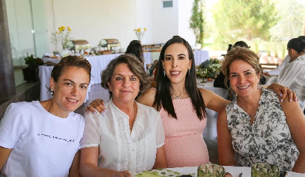 María José Foyo, Alicia Vertiz, Mariana Tobías y Marisa Romero.