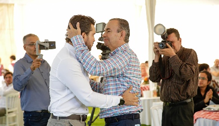  Alejandro con su papá Calili Pérez.