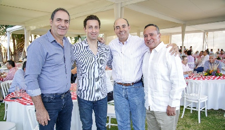  Luis Antonio Mahbub, Alejandro Muñoz, Fernando Pérez y Gustavo Rodríguez.