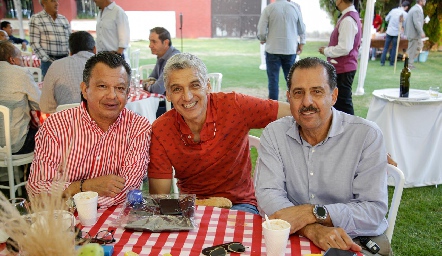  Antonio Aguilar, Juan Carlos Zacarías y Alberto Kasis.