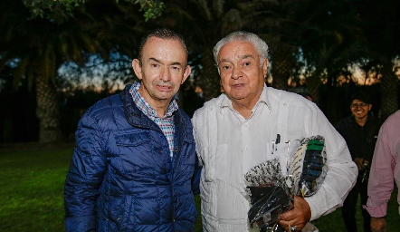 Calili Pérez y Arturo Espinosa.