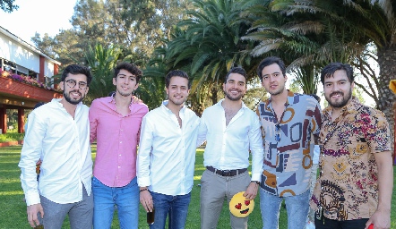  Alejando Pérez y sus amigos