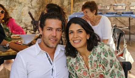  Paco Dauajare y Adriana Torres.