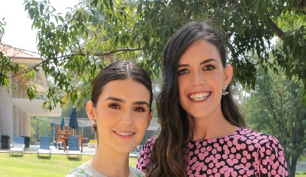  Las hermanas Isabel y Daniela Pérez Mendizábal.