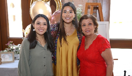  Mariela Pérez, Carmelú Díaz y Betilú Nieto.