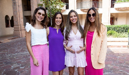  Bety Hernández, May Chávez, Giselle Stahl y Gloria Leal.