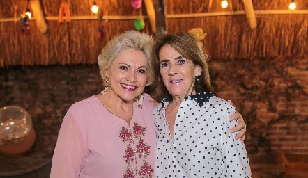  Lucy Lastras y Blanca María Valle.