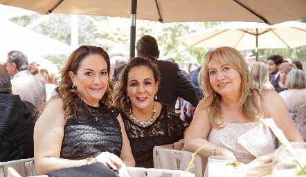  Patricia Álvarez, Lila González Ramírez y Doris Montoya.