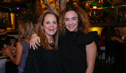  Patricia Fernández y Julieta Morales.