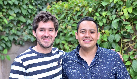  Samuel Hernández y Paulet Lozano .