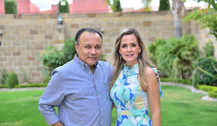  Fernando Díaz de León y Patricia Annette Ruiz de Díaz de León.