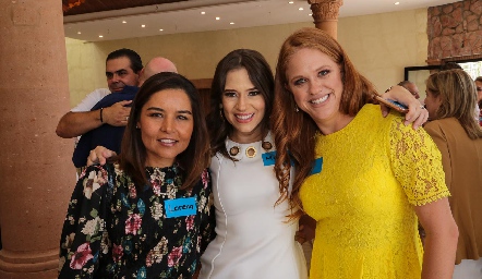  Lorena Torres, Marisa García y Fernanda Vilet.