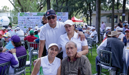  Iván Ramírez, Ana, María y Héctor Acebo.