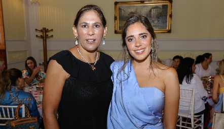  Adriana Rodríguez y Ana Sofía Ascanio.