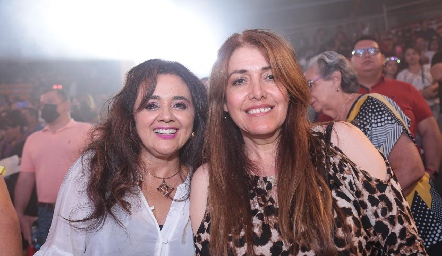  María Esther Aguillón y Laura Almazán.