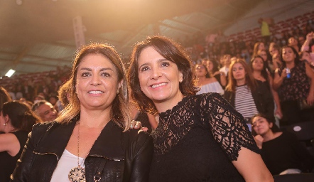  Claudia Suárez y Claudia Guerra.