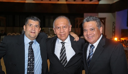 Jesús Chávez, Emiliano Lara y Juan Carlos Rivera.