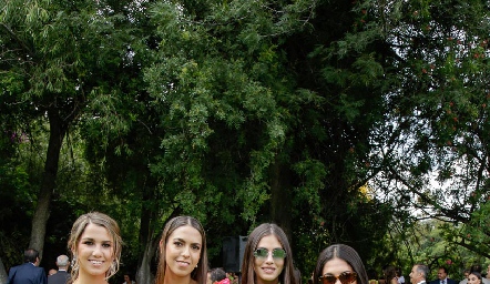  Ana Paula Reynoso, Alejandra Reyes, Emilia Mendoza y Jessica Robles.