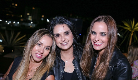  Marcela Rubio, Maricel Gutiérrez y Gloria Medina.
