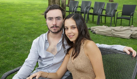  Mateo Guerra y Ximena Delsol.