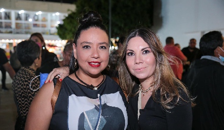  Cinthia Rangel y Pamela Acosta.