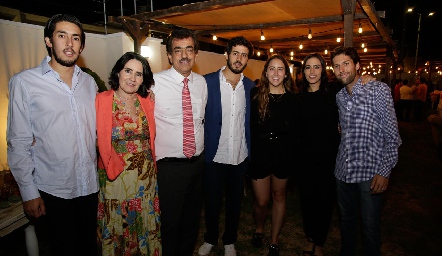 Rubén, Lula, Gabriel y Gabriel Torres, Diana Olvera, Lula Torres y Eduardo Martínez.