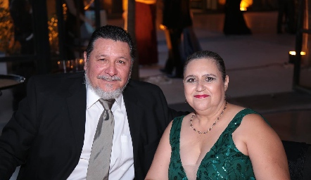  Rodolfo y María Cruz.