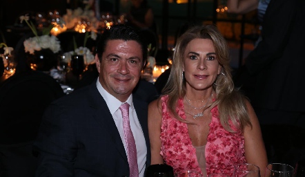   Hugo Chagoya y Adriana Monjarás .