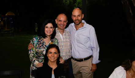  Martha Aldrett, Héctor Navarro, José Antonio González y Mari Tere García.