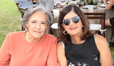  Victoria Labastida y Marus Hernández.