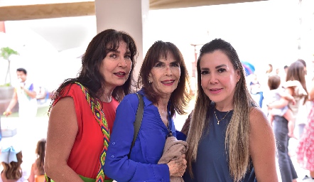 Elizabeth Rodríguez, Aidee Rodríguez y Evelyn Dorantes .