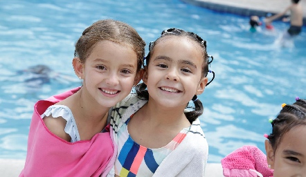  María Inés y Pía.