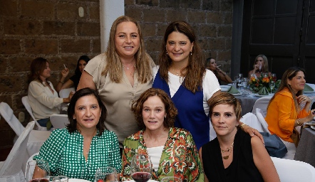  Güera Gutiérrez, Chelito Padrón, Mari Tere Cadena, Adriana Padilla y Claudia Hinojosa.