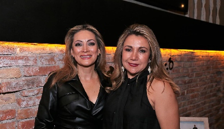  Doris Gandy y Claudia García.