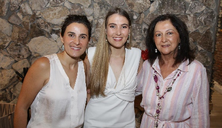  Yolanda Pérez, Vero Pérez y Yolanda Estrada.