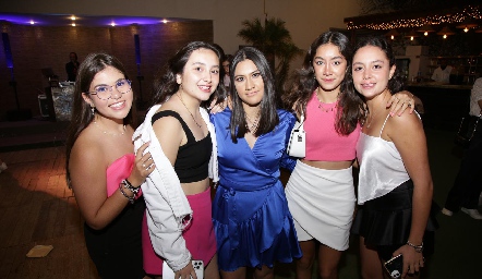  Ale, Mariela Cetina, Natalia Álvarez, Regina y Regina.