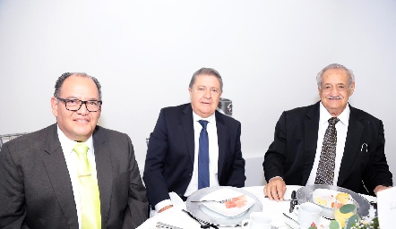  Taurino Galván, Eduardo Morales y Eduardo Izar.