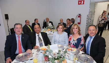  Jacobo Payan, Juan Payan, Martha dePayán, Yolanda Payan y Octavio Aguillón.